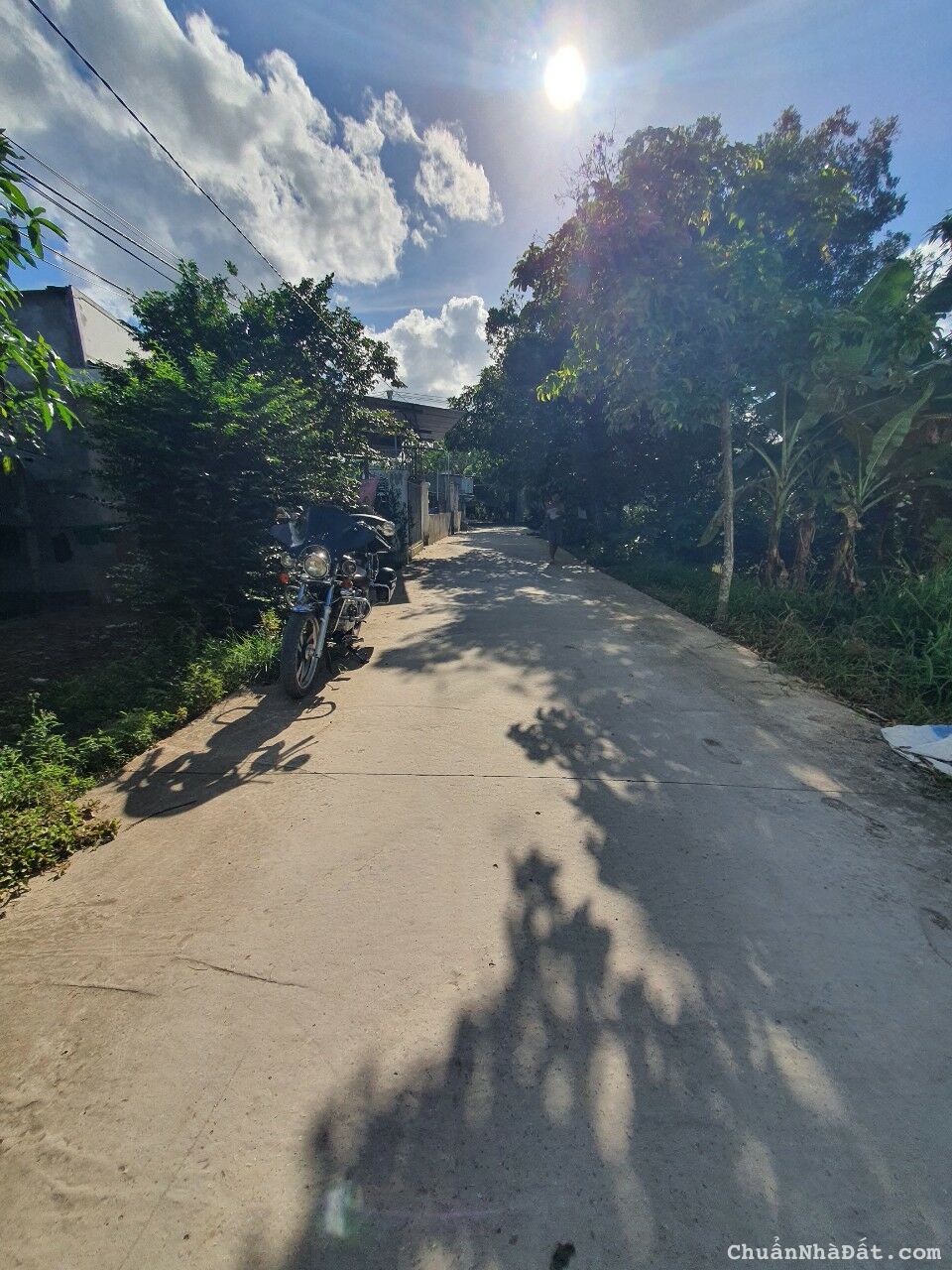 Bán 105,6m2 đất ( 6m x 18m, có 90m2 TC) Bán 105,6m2 đất ( 6m x 18m, có 90m2 TC)