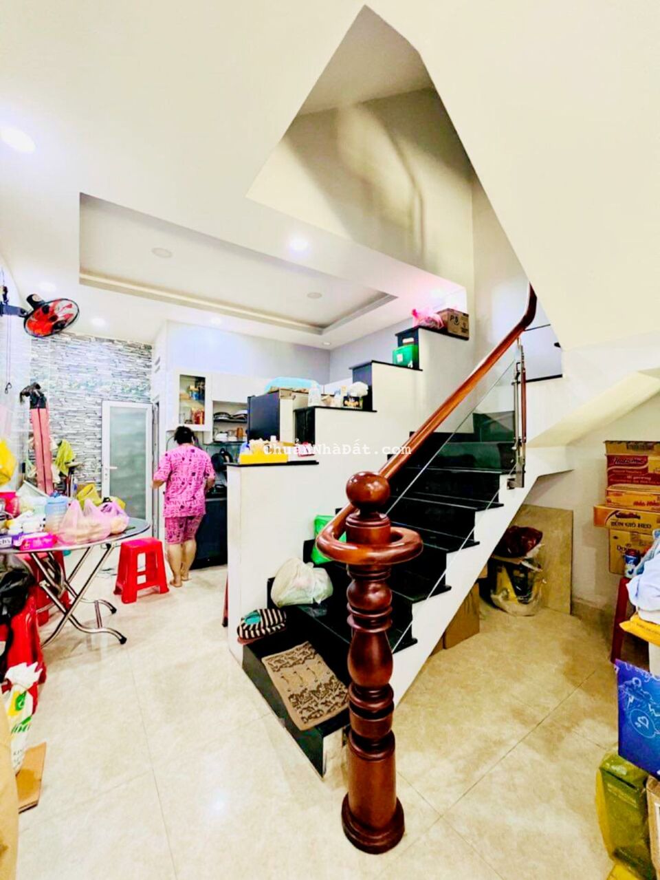 Bán nhà HXH Chiến Lược Bình Tân,49m2 - 4 TẦNG 4PN nhỉnh 4 TỶ còn bớt