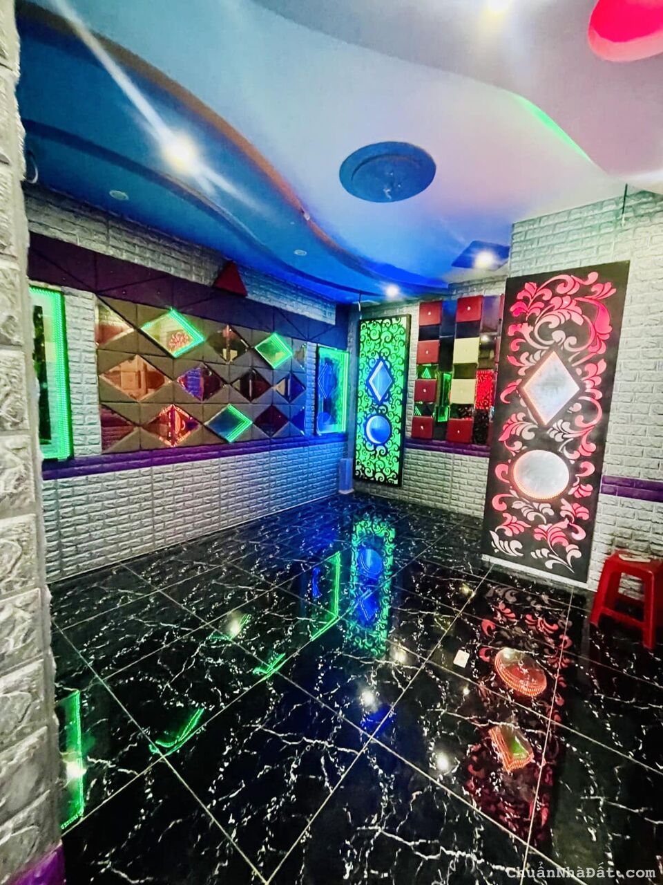 BÁN GẤP NHÀ Lê Văn Quới – Bình Tân,(4,1x15)5 TẦNG CHỈ 5,9 TỶ