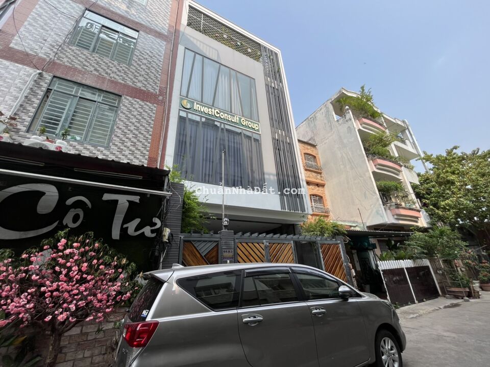 Hẻm xe tải Hoàng Sa P.Tân Định Q.1