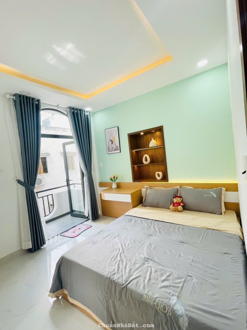 Gần xong hồ sơ định cư cần bán nhà hẻm xe hơi 1 sẹc Nguyễn Gia Trí (D2 cũ) 4.3x16 4 tấm