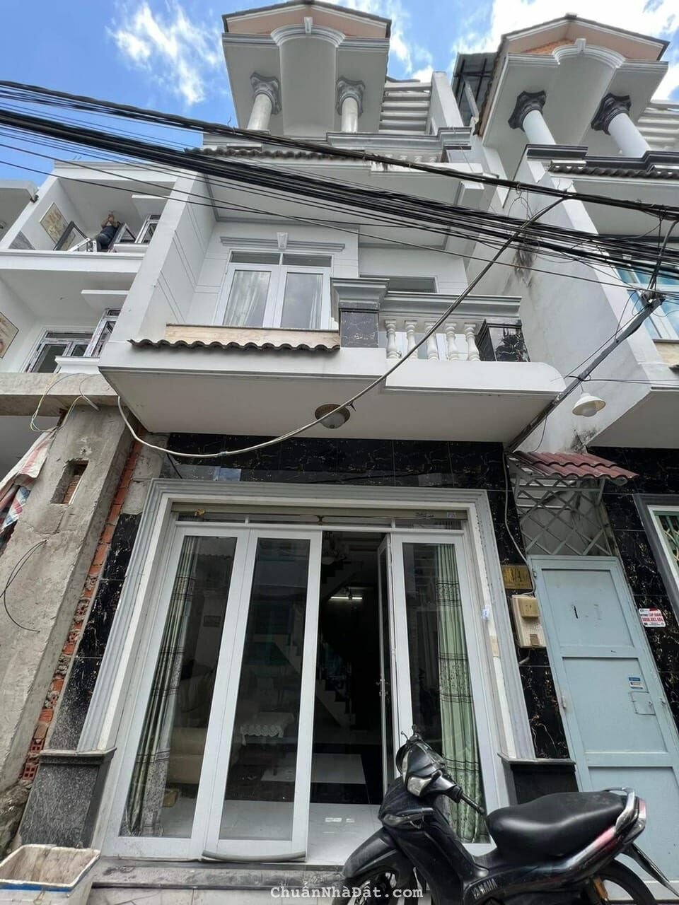 HXH Dương Cát Lợi, Thị Trấn Nhà Bè. Trệt 3 lầu, 5m x 11m. Nhà đẹp. SHR 6,2 tỷ HXH Dương Cát Lợi, Thị Trấn Nhà Bè. Trệt 3 lầu, 5m x 11m. Nhà đẹp. SHR 6,2 tỷ