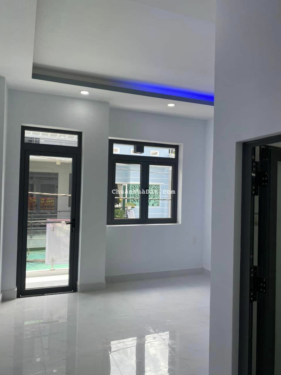 Mặt tiền đường số 3. Phường Tân Phú Q7. Trệt 3 lầu, 4m x 10m. 5pn 4wc. 8,9 tỷ Mặt tiền đường số 3. Phường Tân Phú Q7. Trệt 3 lầu, 4m x 10m. 5pn 4wc. 8,9 tỷ