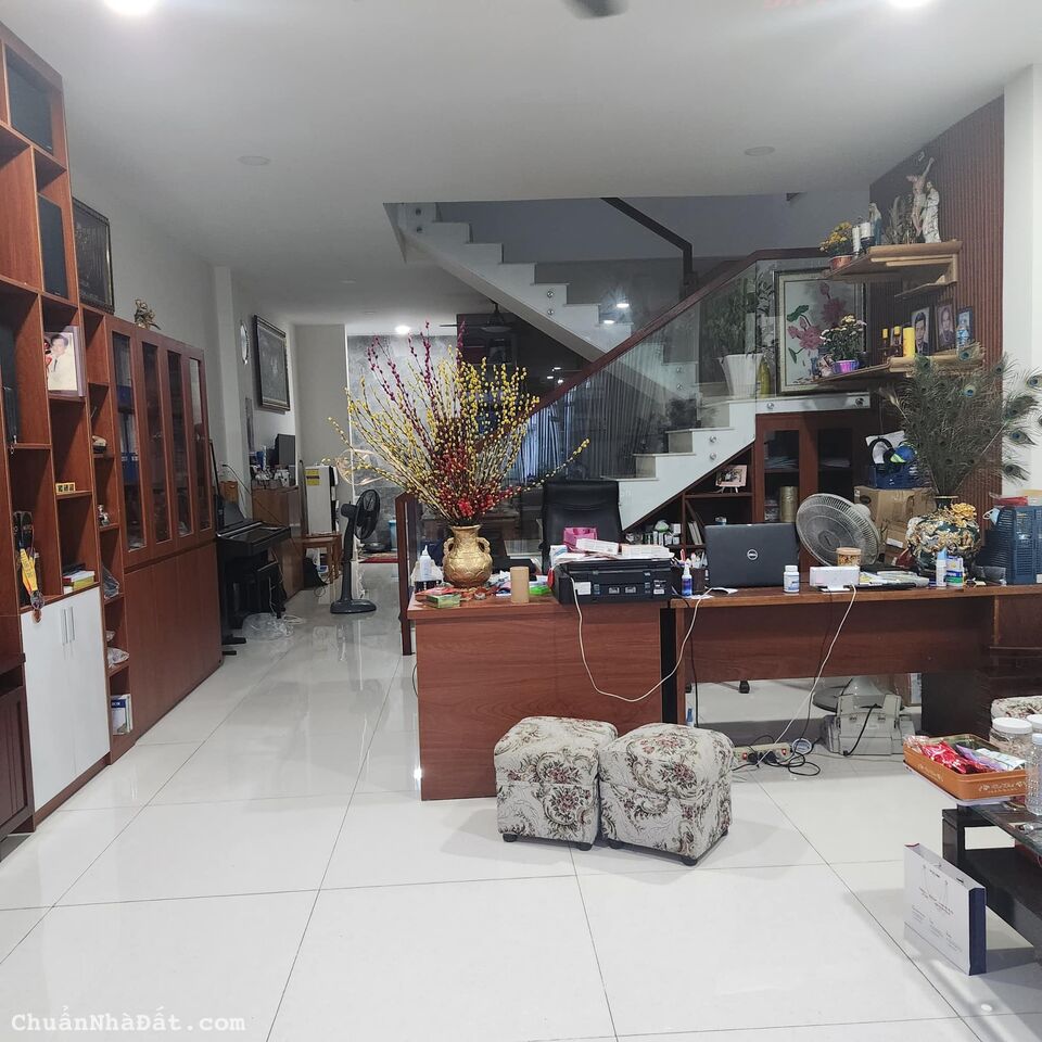 HXH Lâm Văn Bền, P Tân Kiểng, Q7, Trệt lầu 5m x 15m, 3PN, 3WC. SHR 8,6 tỷ