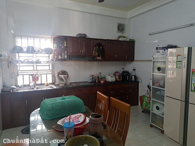 Hẻm 8m thông tứ phía Pham Văn Bạch, P15, Tân Bình, 92m2. 5 tầng, giá rẻ. Hẻm 8m thông tứ phía Pham Văn Bạch, P15, Tân Bình, 92m2. 5 tầng, giá rẻ.