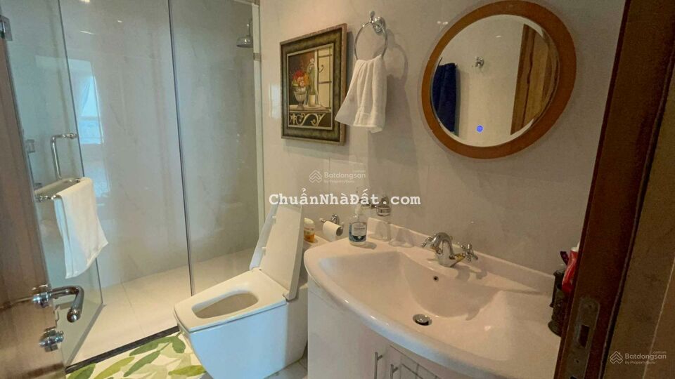 Chị Bốn cần tiền GẤp, bán căn hộ Léman Luxury Apartments , Q.3, 1 tỷ 820tr, 70m2, 2pn-3wc