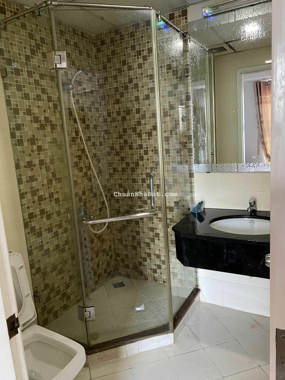 Cần tiền kinh doanh bán gấp căn hộ RUBY GARDEN, Q.TB, 1 tỷ 190, 63m2, 2PN - 2WC