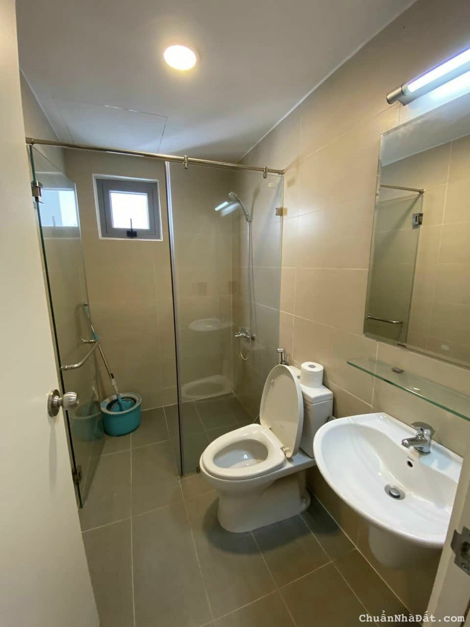 Ra nước ngoài định cư cần Bán gấp căn hộ TẢN ĐÀ COURT, Q.3, 66m2, 1 tỷ 270, 2PN-2WC