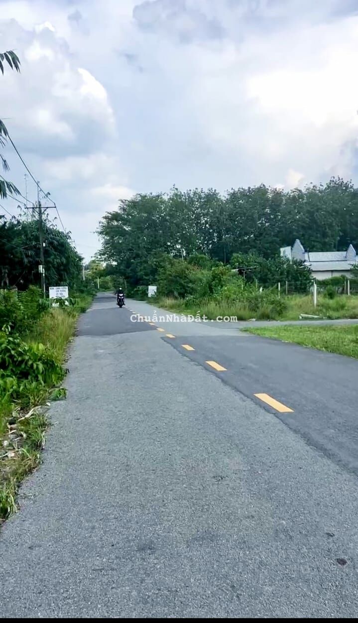 Về quê bán gấp đất 124m2, 1 tỷ 650, nhuận đức, củ chi