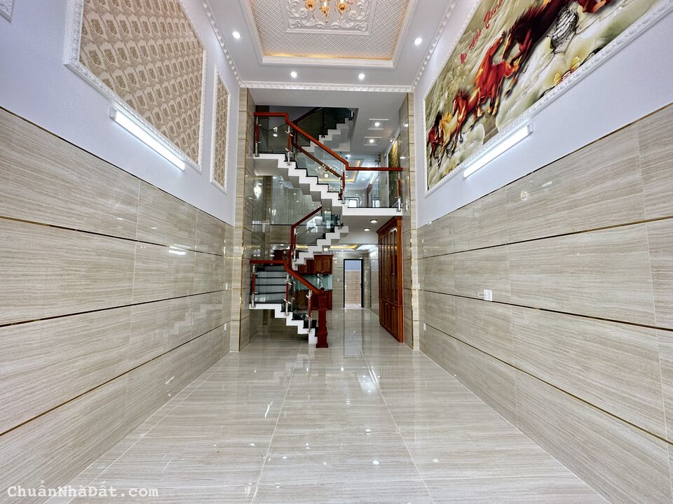 Bán nhà 111/49 Lý Thánh Tông,Tân Phú 4*15M2, 4.5 tầng 6.9 tỷ