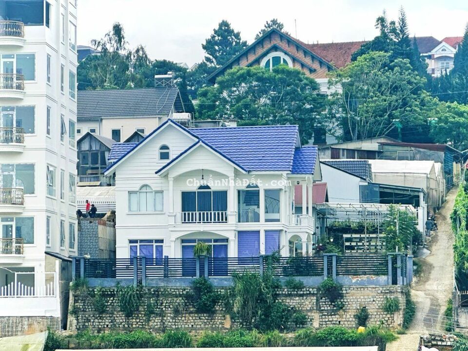 Bán biệt thự tại TP Đà Lạt, khu Villa Đồi Huy Hoàng