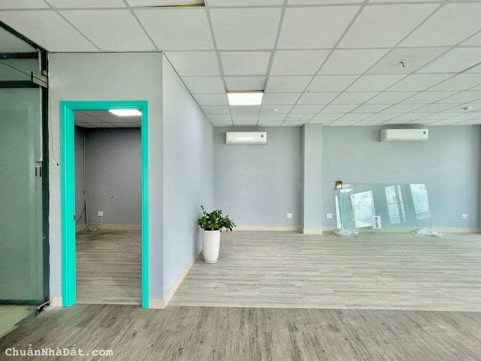Có ngay văn phòng DT 120m2 nhiều ánh sáng, giá tốt nhất Bình Thạnh. Free phí ngoài giờ.