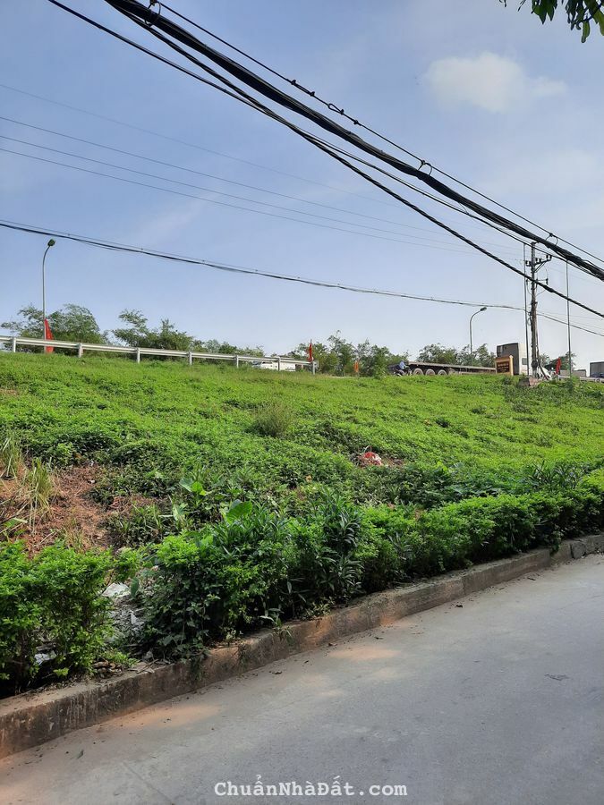 Bán ĐẤT Liên Mạc - Bắc Từ Liêm oto đỗ cửa vào nhà 30m2 giá trên 3 tỷ