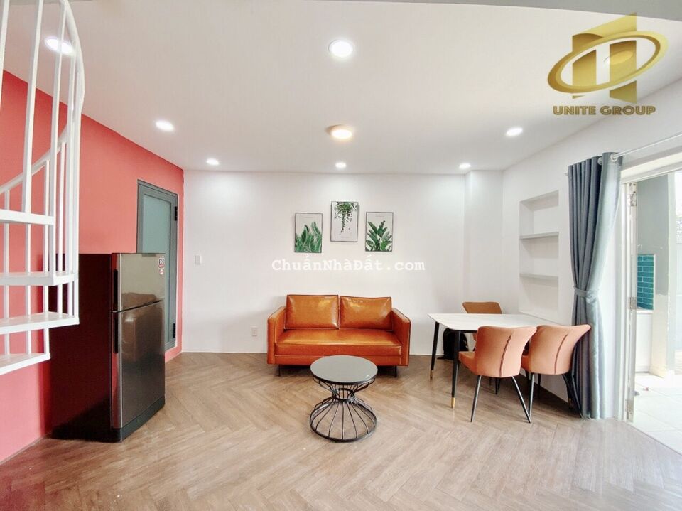 Căn Hộ Duplex Sang Xịn Full Nội Thất Tách Bếp Tại Quận 7 Căn Hộ Duplex Sang Xịn Full Nội Thất Tách Bếp Tại Quận 7