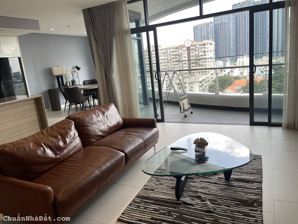 Chính chủ bán căn hộ CITY GARDEN 160M2 TÒA Promenade 3 phòng ngủ full nội thất. Gọi"0944552855"XEM 