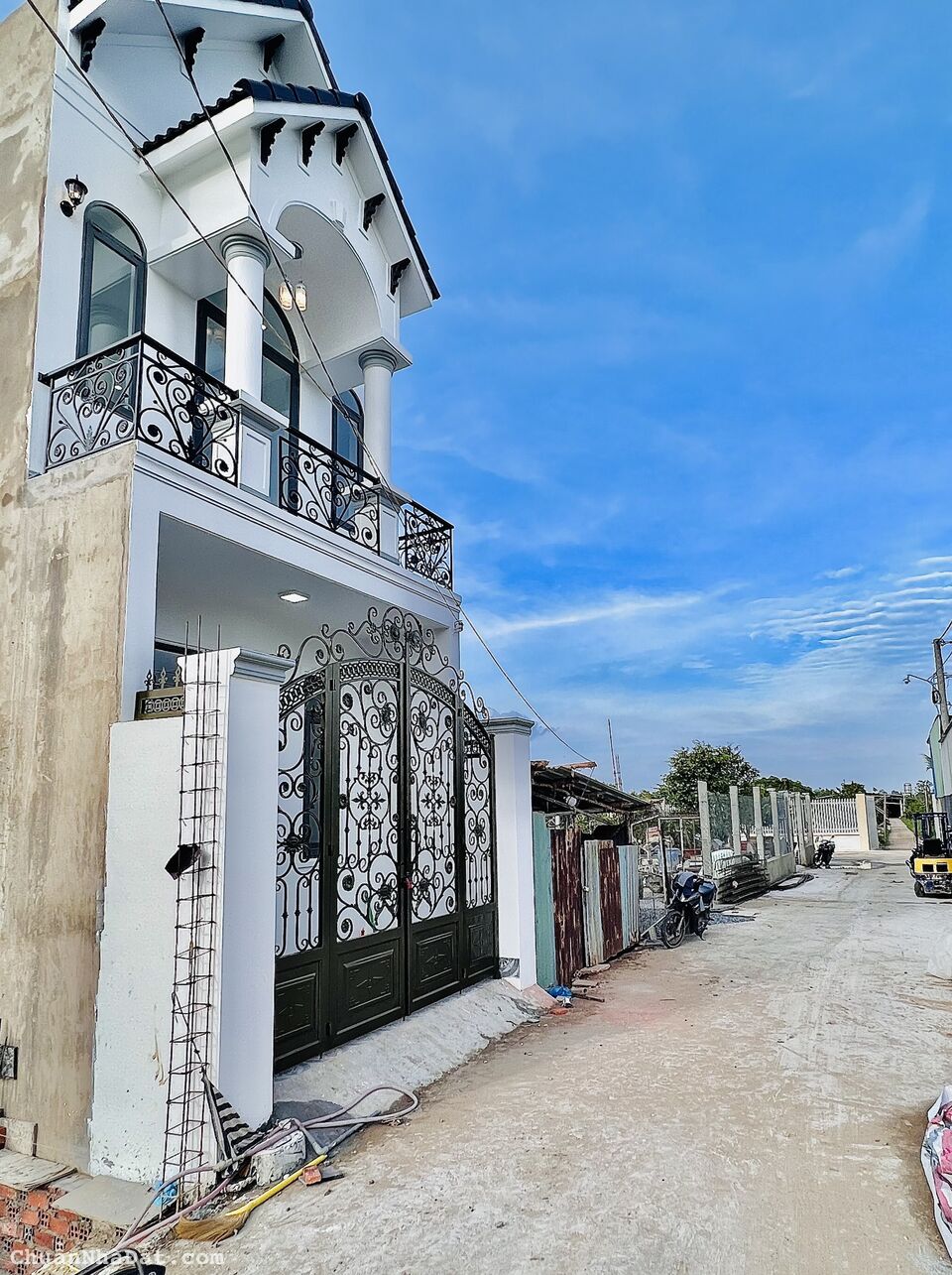 Nhà Trệt Lầu Xây Mới 100% - Lộ Oto - Phường Long Tuyền - Bình Thuỷ - CẦN THƠ Nhà Trệt Lầu Xây Mới 100% - Lộ Oto - Phường Long Tuyền - Bình Thuỷ - CẦN THƠ