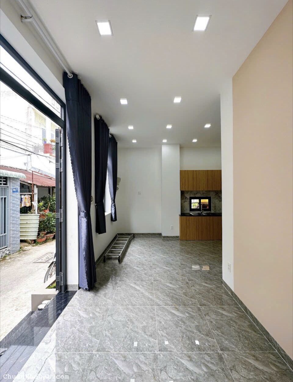 GIẢM 200 TRIỆU - NHÀ TRỆT LẦU + SÂN THƯỢNG - HẺM 3 LÊ HỒNG PHONG 