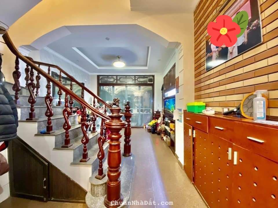 Bán nhà phân lô, ô tô tránh, gara ô tô - phố 8/3, 70m2 x 5T, 8.190 tỷ, kinh doanh, ở luôn