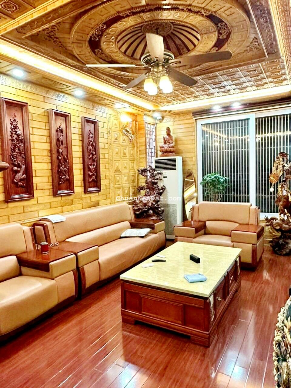 Bán nhà phân lô, ô tô tránh, gara ô tô - phố 8/3 TT Quận , 48m2 x 5T, 9.59 tỷ, kinh doanh, ở luôn