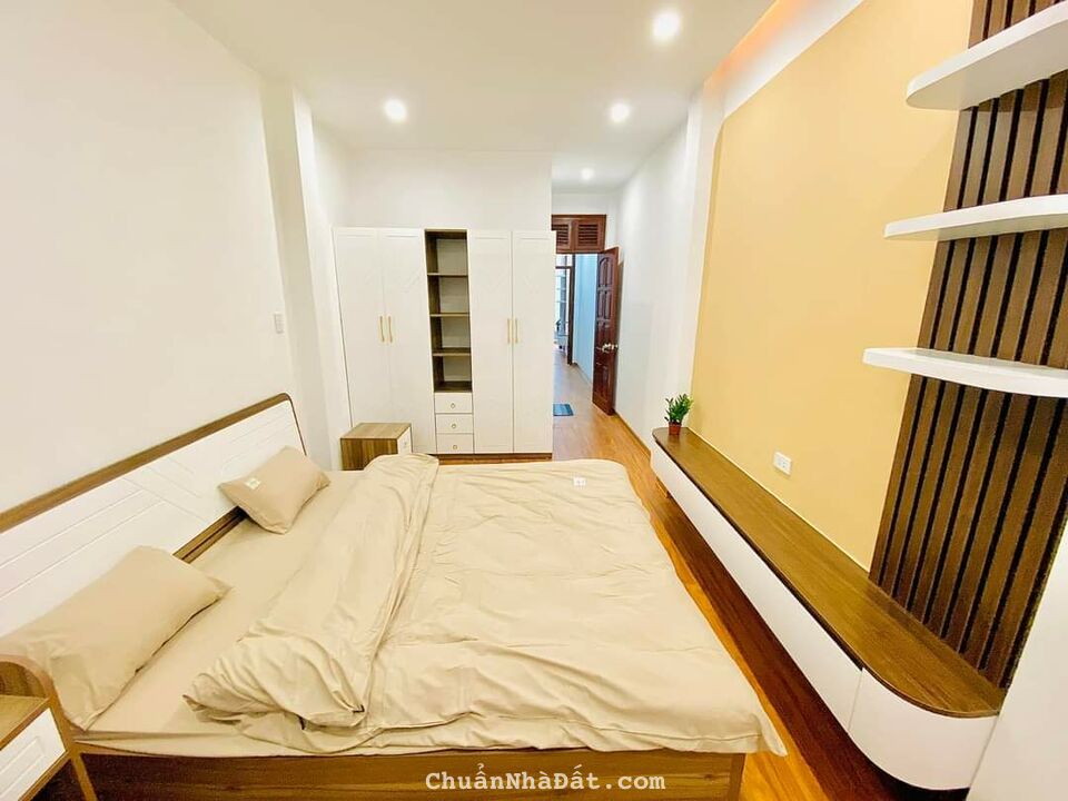 Bán nhà Phố Nguyễn Đình Chiểu,TT Quận Hai Bà Trưng,gần công viên Thống nhất,6 tầng, full đồ,5.35 tỷ