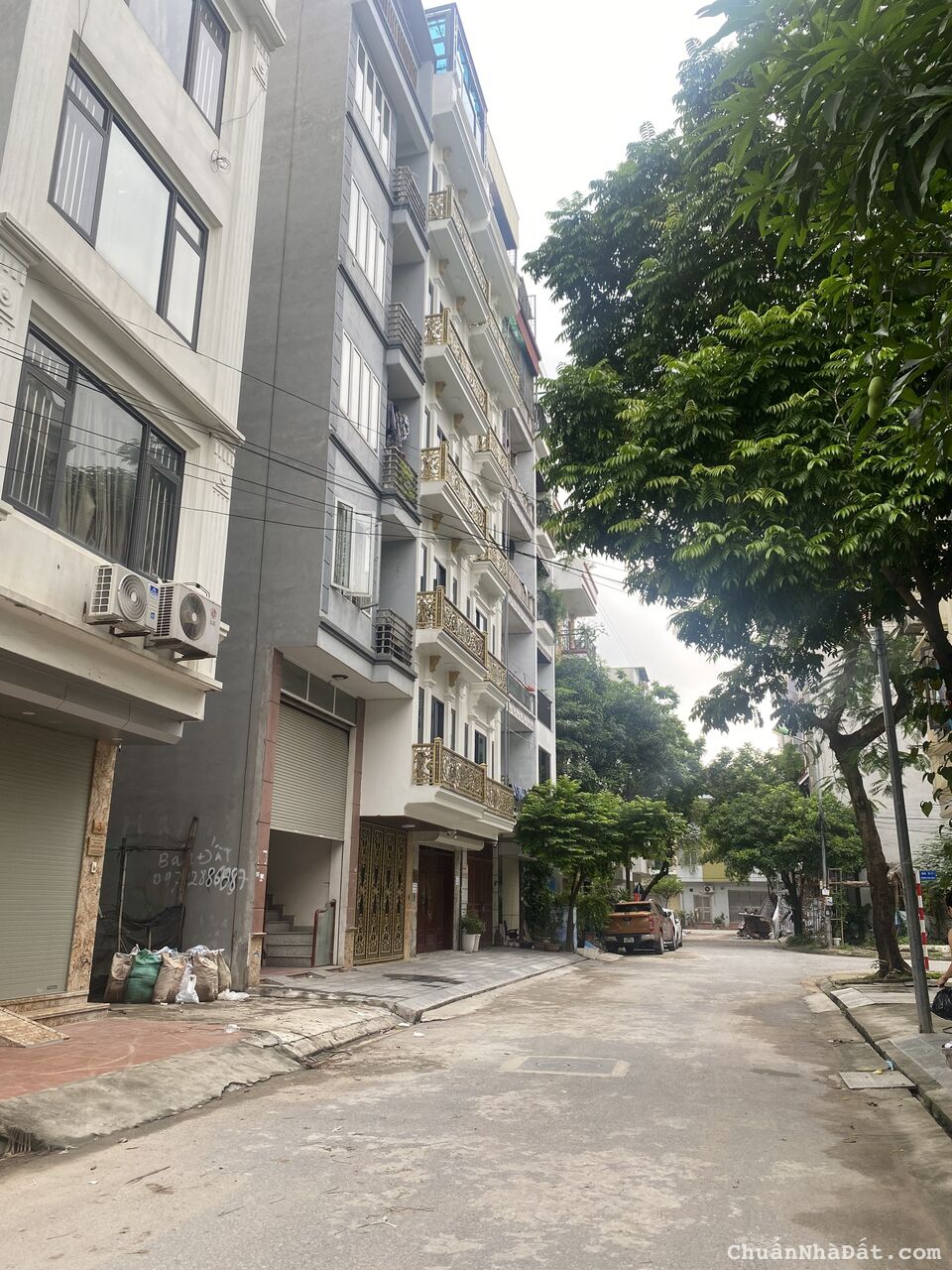 Bán Đất, Tặng Nhà 1,5 Tầng, 60m2 Phố Phú Diễn, Phân Lô, 2 Mặt Tiền, Vỉa Hè, Oto tránh 8 tỷ