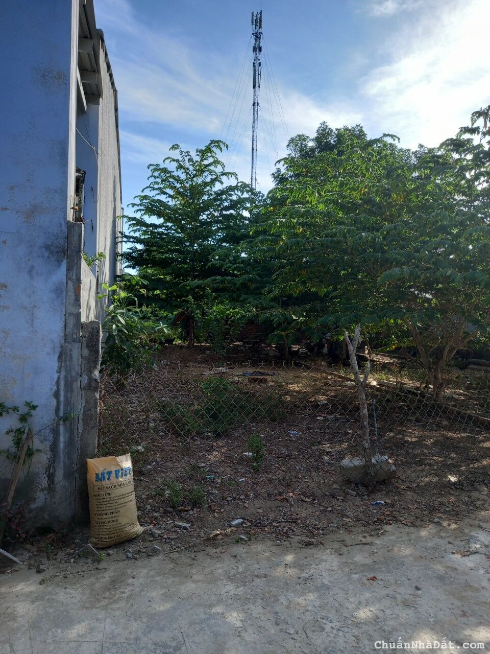 Cần bán lô đất trục chính xã Đại Hiệp , cách quốc lộ 50m