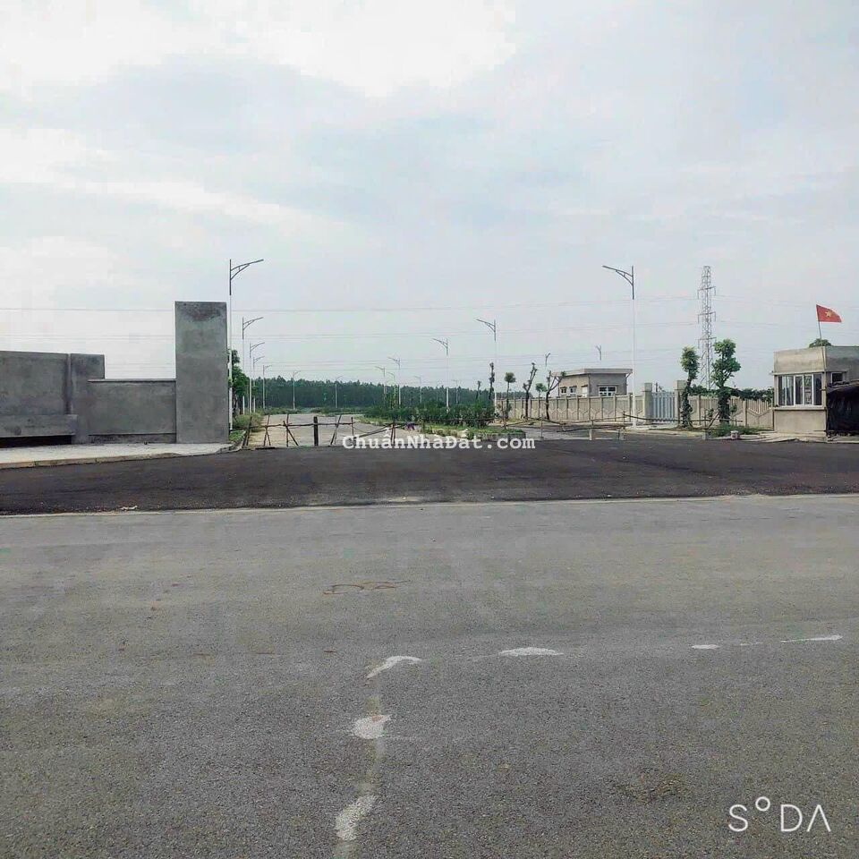 HƠN 10 LÔ NAY CHỈ CÒN 5 LÔ - HÀNG F0 CHẤT LƯỢNG GIÁ TỐT CHO AI NHANH TAY. HƯƠNG ĐÌNH - MAI ĐÌNH ss