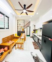 Tôi bán căn nhà ở Linh Đàm, Lô góc 3 thoáng, ô tô đỗ cửa, 45m, 5tầng, mặt tiền rộng