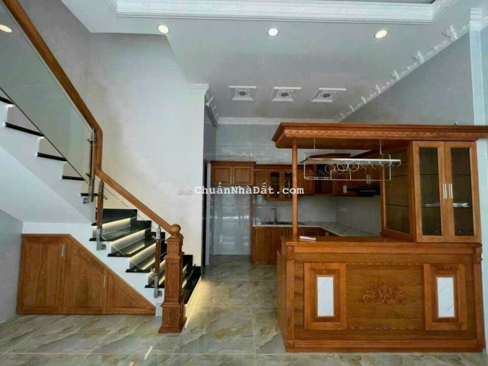 Villa mini siêu đẹp khu dân cư vip phường tân tạo 5.60m x 10 đúc kiên cố 4 tấm có 5PN 1PT hẻm nhựa 