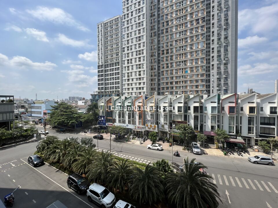 Chính chủ bán gấp căn hộ Homyland Q.2 chỉ 2.83 tỷ 80m2