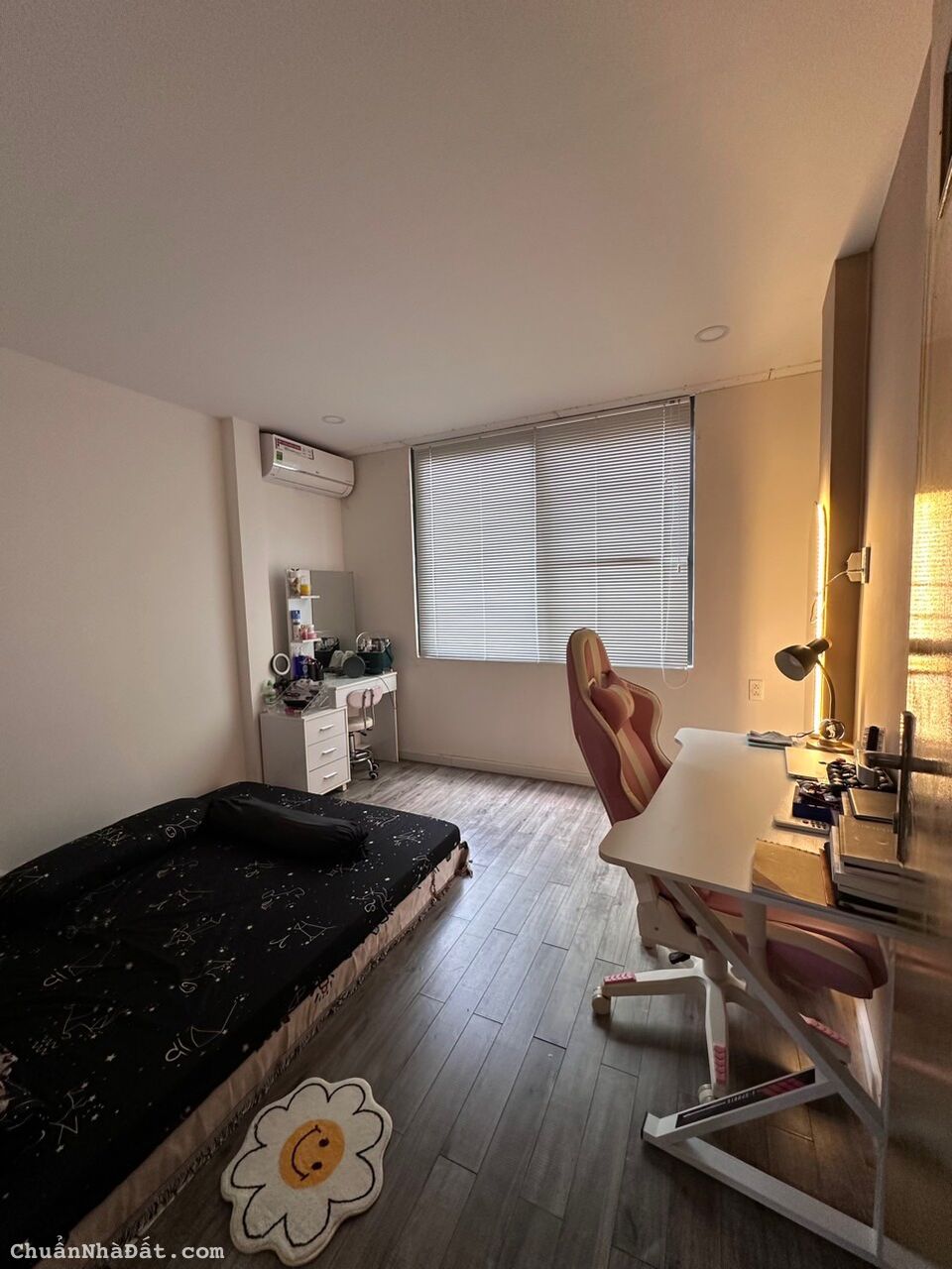 Bán Nhà Phố Đường 7M Cộng Hoà, Phường 13, Quận Tân Bình, Hồ chí Minh 