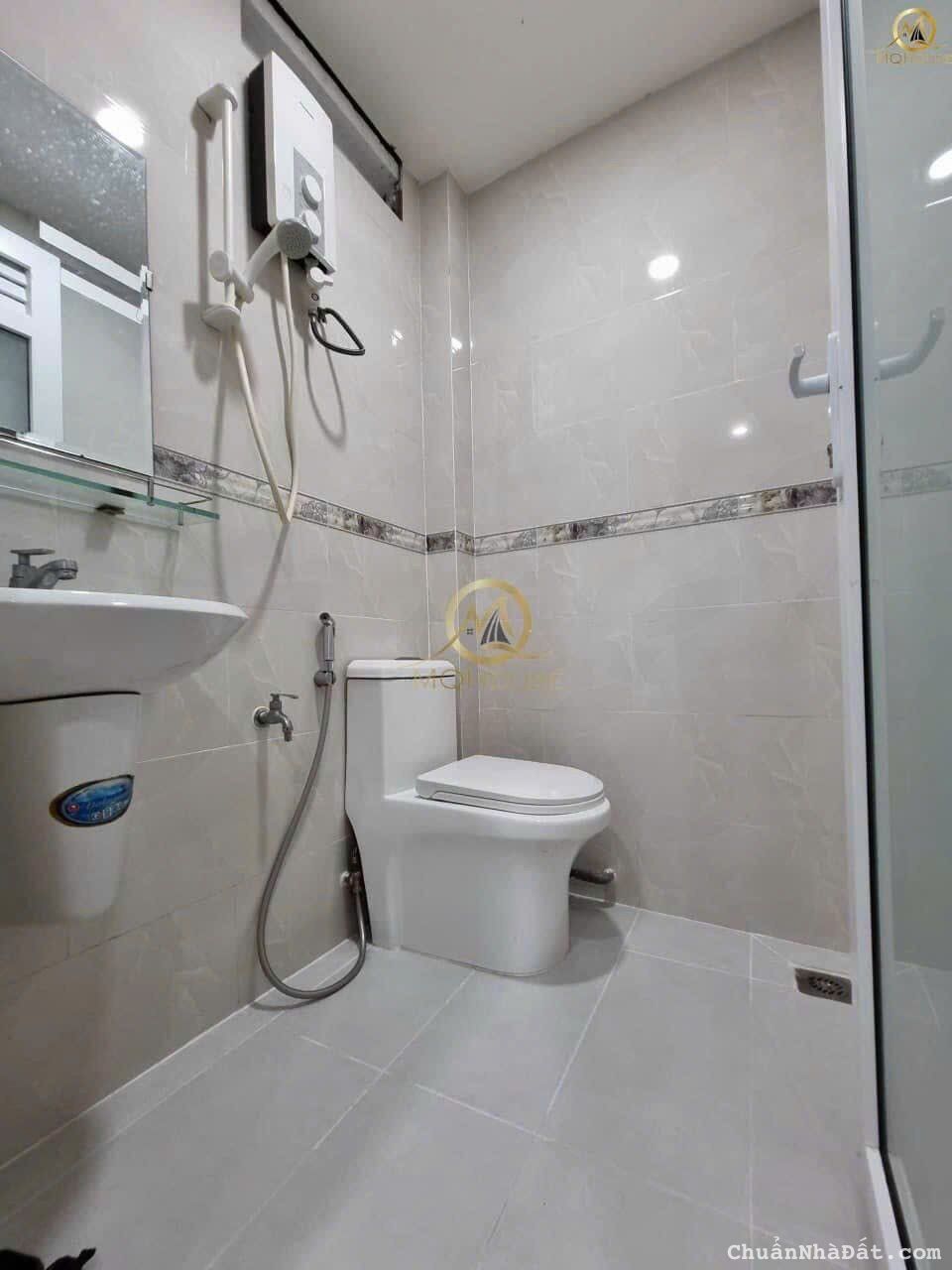 Bán nhà đẹp giá tốt 60m2 giá 2.36 tỉ ngay ĐH Văn Lang Phường 13 Bình Thạnh có HĐ thuê 15tr/tháng