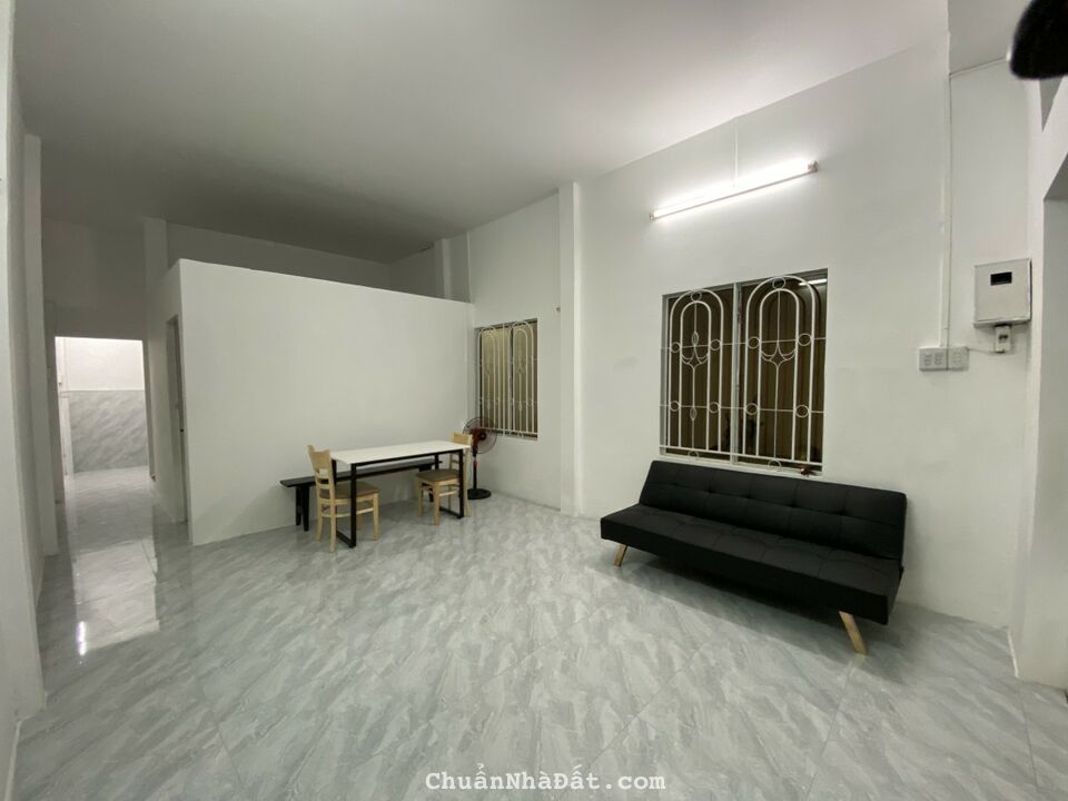 BÁN NHÀ MỚI 1 TRỆT 1LẦU HẺM PHAN ĐÌNH GIÓT TTTP NHA TRANG GIÁ 2,1 TỶ