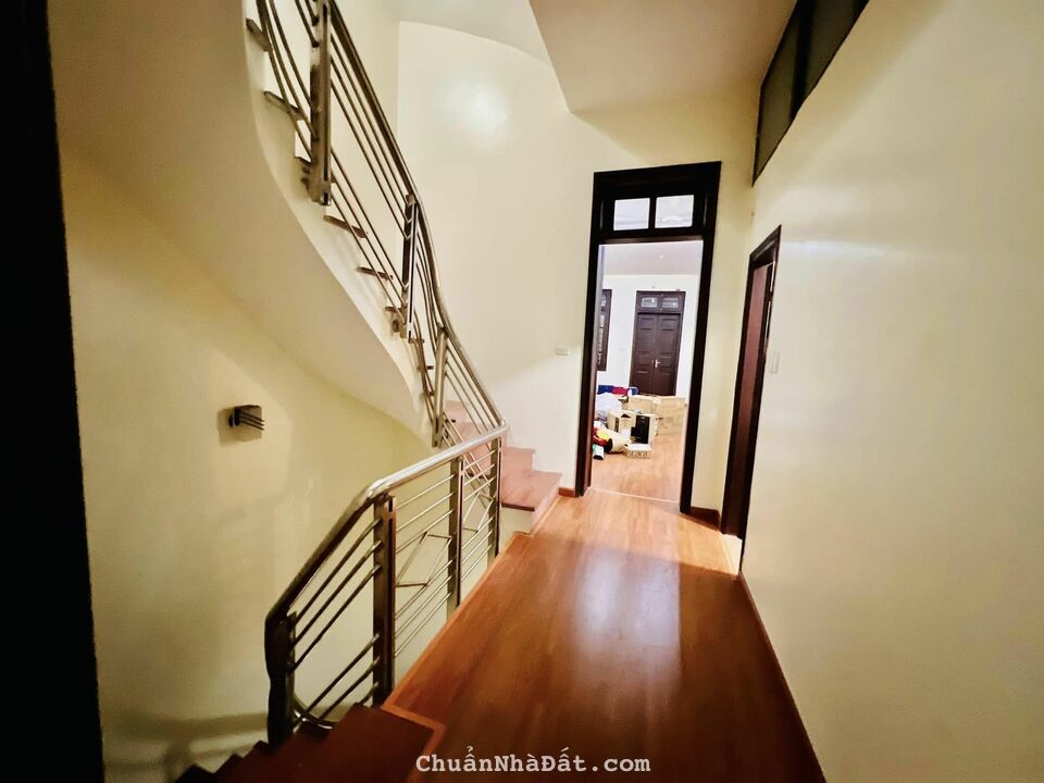 Bán nhà phân lô Tam Trinh 88m2 5 Tầng Mt5.5m – Vỉa hè KD – Gara ôTô –  Giá 14.5 Tỷ -LH 0795986686