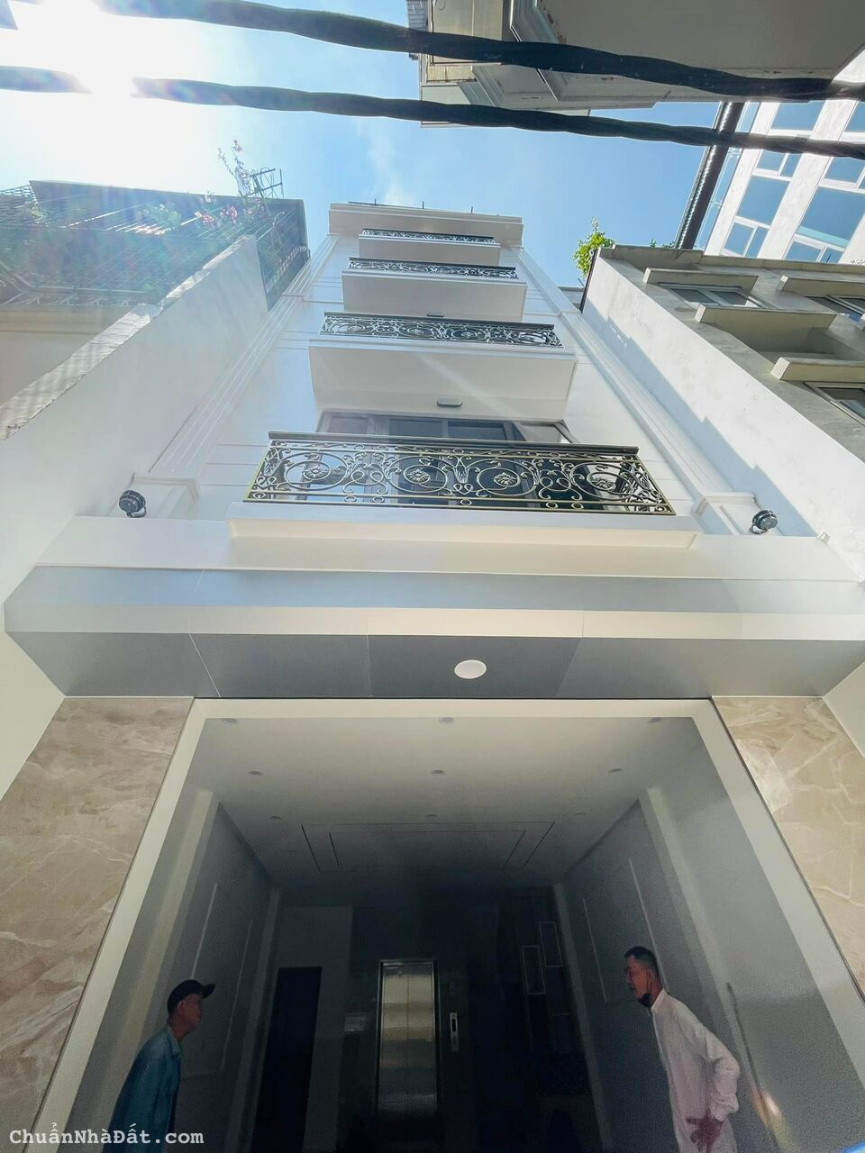 Bán nhà Phân lô Vương Thừa Vũ 48m 6 Tầng Thang máy, Gara ôtô 7 chỗ – Giá 16,5 tỷ_ LH 0795986686