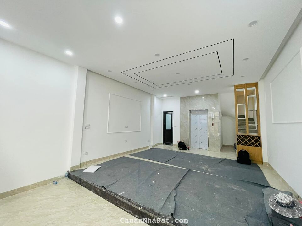 Bán nhà Phân lô Vương Thừa Vũ 48m 6 Tầng Thang máy, Gara ôtô 7 chỗ – Giá 16,5 tỷ_ LH 0795986686