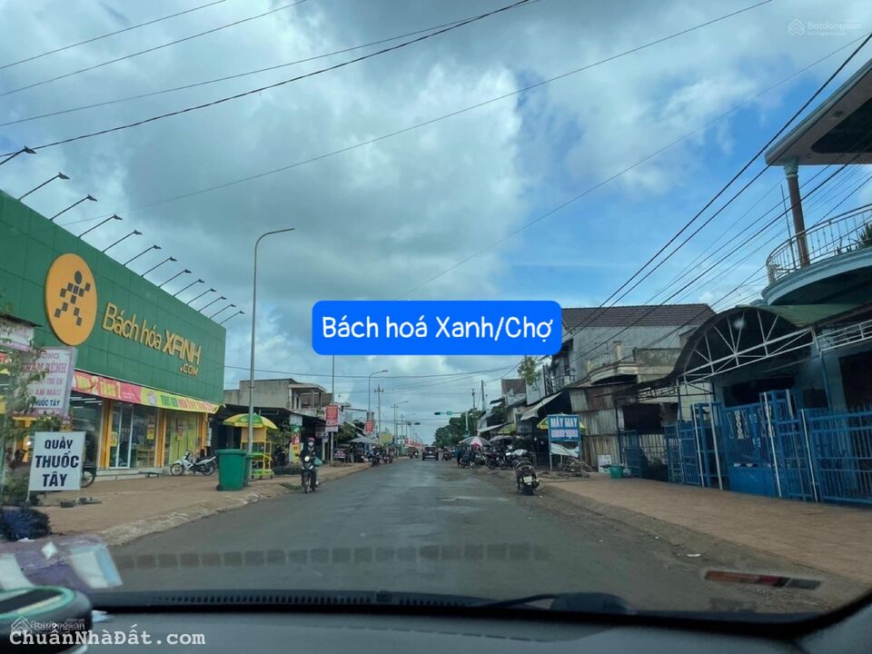 Bán nhanh cặp lô siêu đẹp ngay chợ Phú Lộc. Giá 550Triệu/ nền.