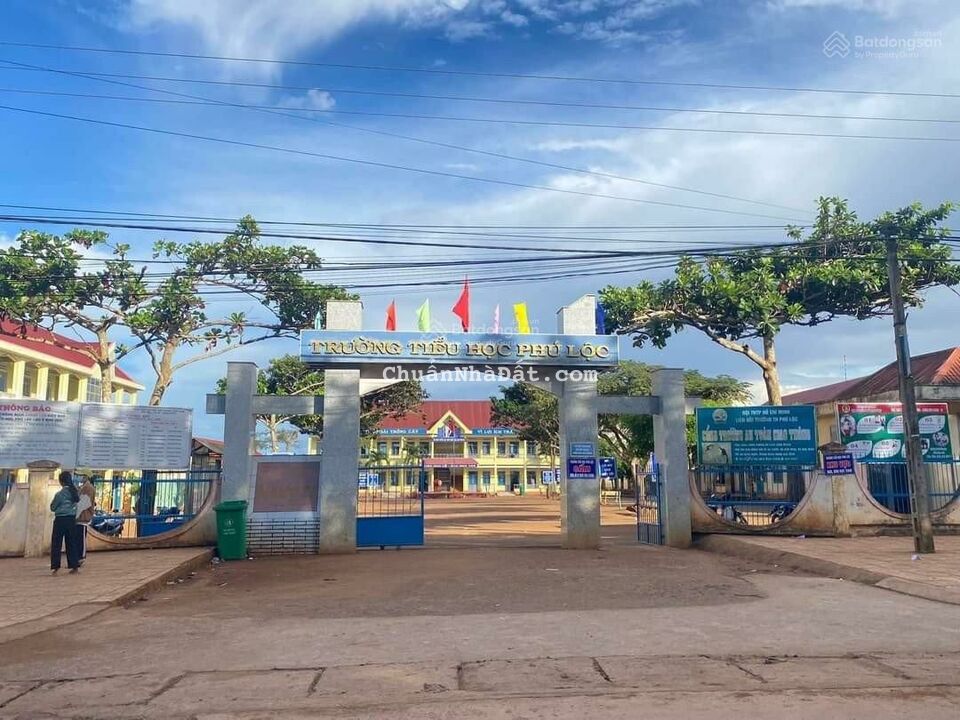 Chính chủ bán lô đất cạnh trường học 5tr/1m2 [ Phú Lộc_krong Năng ].