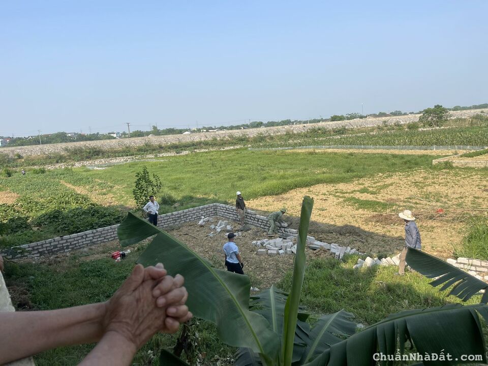 Bán đất Chương Mỹ, Hà Nội. DT 150m2, giá 2,55 tỷ, đường 12m sổ đỏ. Lh 0903222591