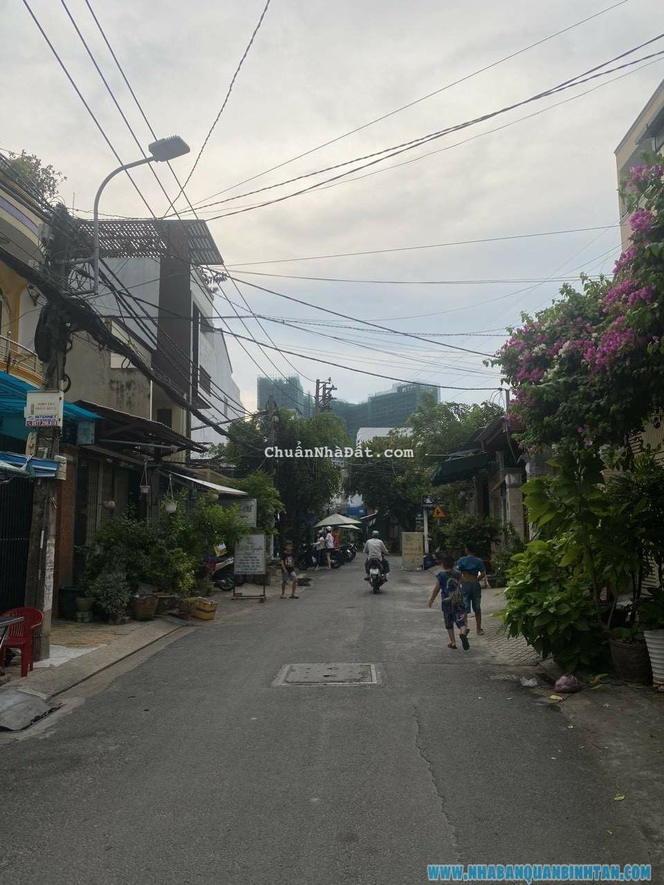 NHÀ CHÍNH CHỦ CHƯA QUA ĐẦU TƯ_VỊ TRÍ VIP MẶT TIỀN NGUYỄN TRỌNG TRÍ_LỘ GIỚI TÍ TẸO NHÀ CHÍNH CHỦ CHƯA QUA ĐẦU TƯ_VỊ TRÍ VIP MẶT TIỀN NGUYỄN TRỌNG TRÍ_LỘ GIỚI TÍ TẸO