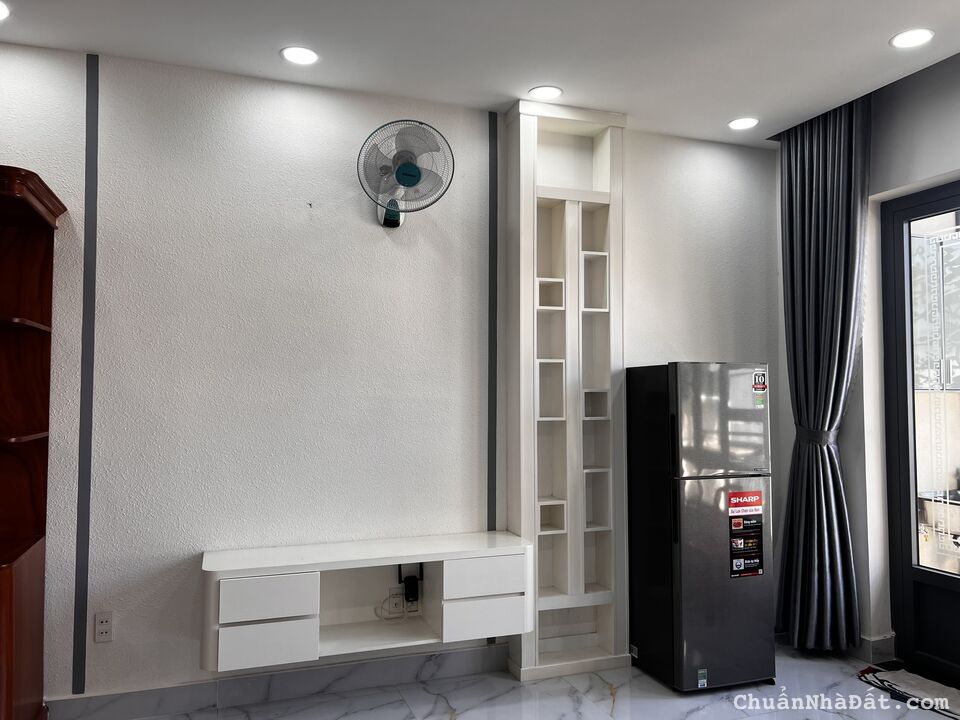 Cho thuê căn hộ mini full nội thất mặt tiền đường số 4, Phường 11, Gò Vấp