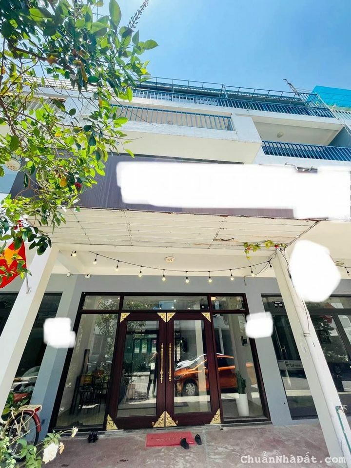 Chính chủ bán căn liền kề khu Little Vietnam - phố Hoàng Quốc Việt - Hùng Thắng - Hạ Long Chính chủ bán căn liền kề khu Little Vietnam - phố Hoàng Quốc Việt - Hùng Thắng - Hạ Long