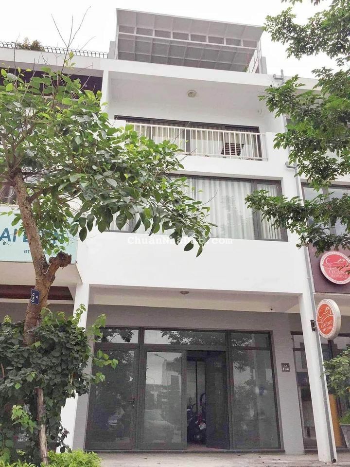 Chính chủ bán căn liền kề 4 tầng khu Little Vietnam - phố Hoàng Quốc Việt - Hùng Thắng - Hạ Long Chính chủ bán căn liền kề 4 tầng khu Little Vietnam - phố Hoàng Quốc Việt - Hùng Thắng - Hạ Long