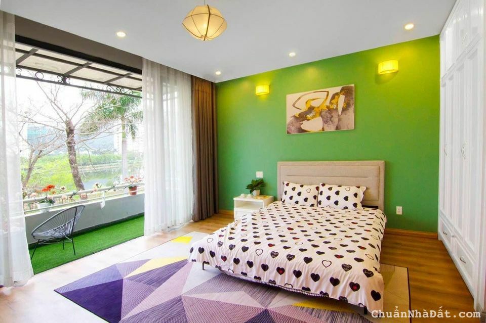 Bán căn liền kề 4 tầng 80m2 mặt Hồ trung tâm Hoàng Quốc Việt, Hùng Thắng, Bãi Cháy Hạ Long