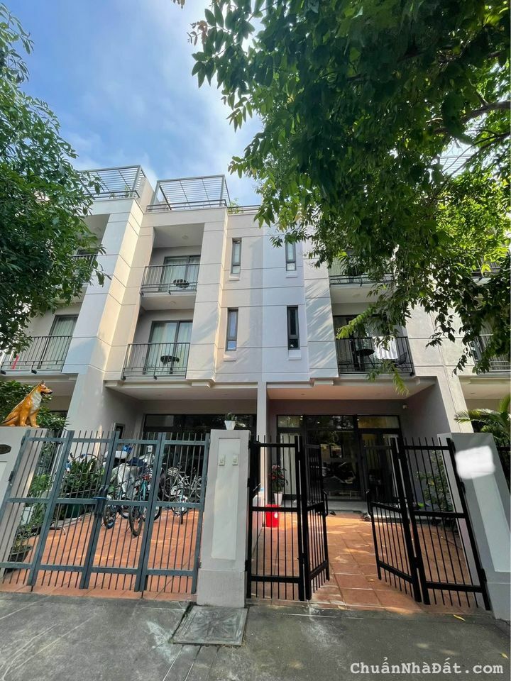 Chính chủ bán căn liền kề khu Royer Lotus - phố Hoàng Quốc Việt - Hùng Thắng - Hạ Long