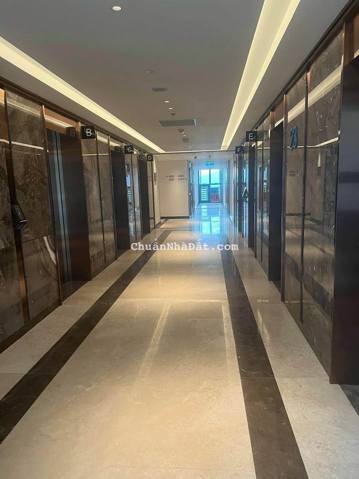 bán Căn Hộ 1PN tòa ALACARTE HẠ LONG BAY. Trước mặt là bãi tắm siêu đẹp tại trung tâm Bãi Cháy.