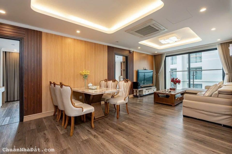 Chính chủ bán căn Penthouse 3PN 127m2 view Sunworld Biển tại Beverly Hill Resort Bãi Cháy, Hạ Long.