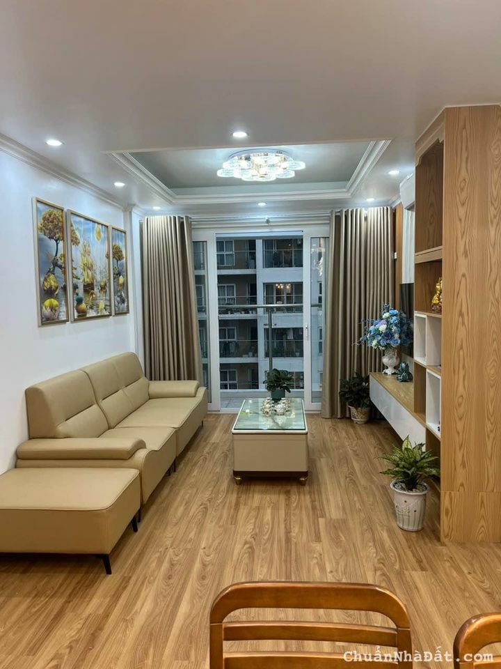 Do chuyển định cư không sử dụng nên cần bán căn hộ 3Pn 102m2 View Biển trung tâm Bãi Cháy, Hạ Long.