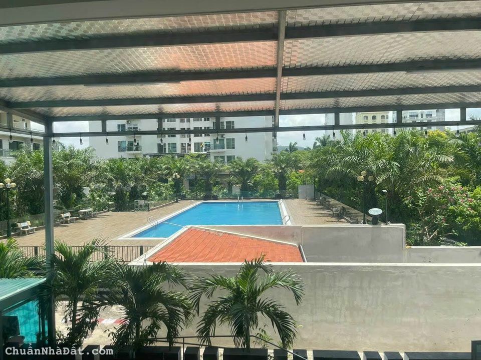 Bán nhà Sân vườn chân đế toà chung cư Bim 24 tầng, trung tâm Hùng Thắng, Bãi Cháy, Hạ Long