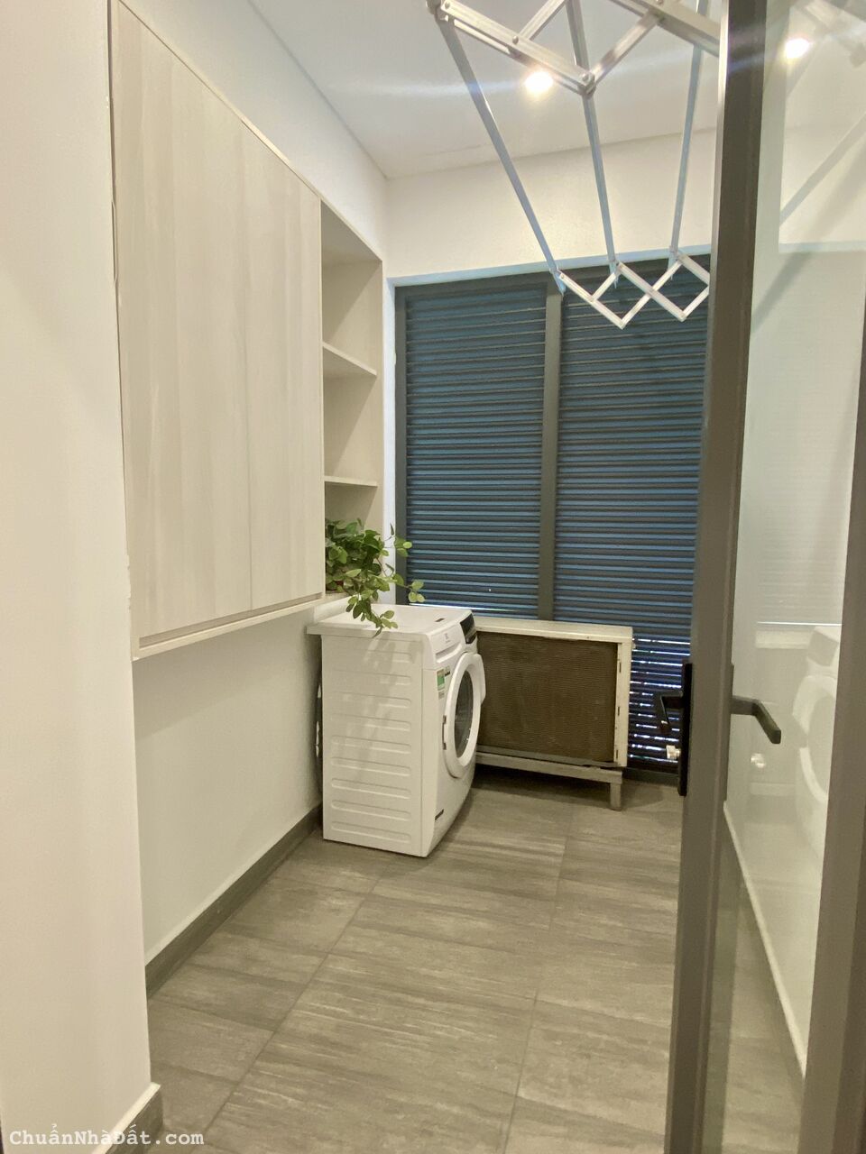 Khách em cần thanh lí căn 2 phòng ngủ 69m2 dự án Happy One Central đến tháng 2 mới thanh toán tiếp Khách em cần thanh lí căn 2 phòng ngủ 69m2 dự án Happy One Central đến tháng 2 mới thanh toán tiếp